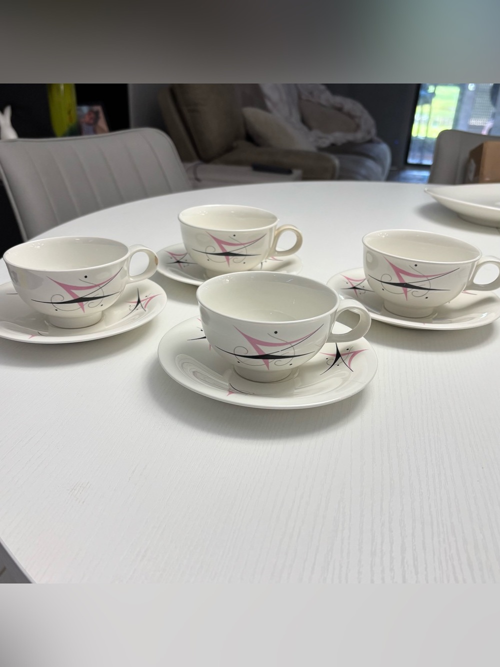 Set of 4 MCM Eva Zeisel Hallcraft Harlequin Cups & Saucers Pink Black